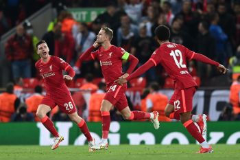 Huśtawka nastrojów na Anfield. Liverpool FC gniótł i dostał dwa ciosy, ale się podniósł i wygrał. 0:0 z walce hiszpańsko-portugalskiej